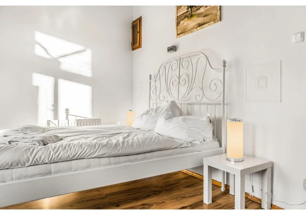 Apartment Welcoming 2Br Apt. Near Danube & Millenium Tower Vienna