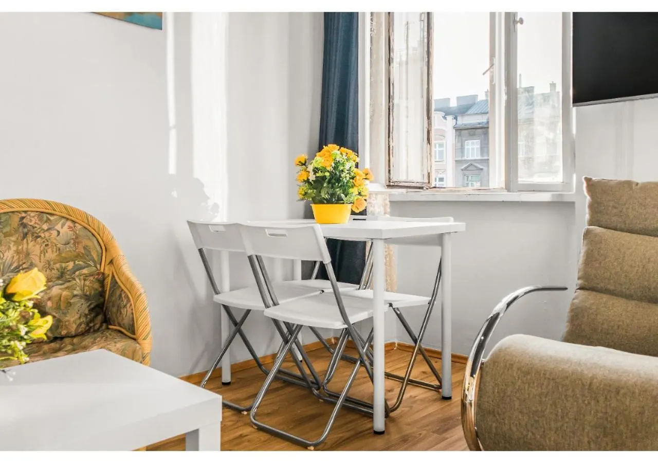 Welcoming 2Br Apt. Near Danube & Millenium Tower Vienna 0*,  Austria
